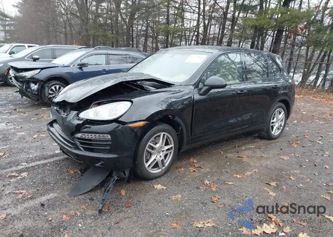 2014 Porsche Cayenne z USA, uszkodzony, nr VIN WP1AA2A22ELA06836